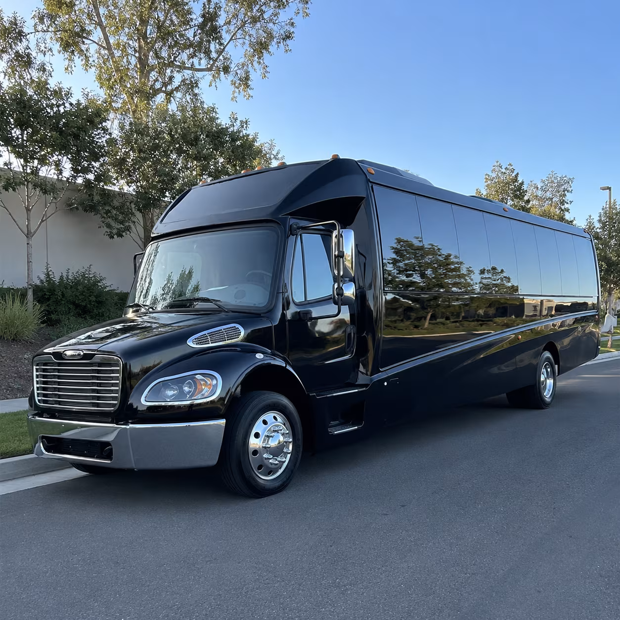 jurupa valley 30 passenger minibus
