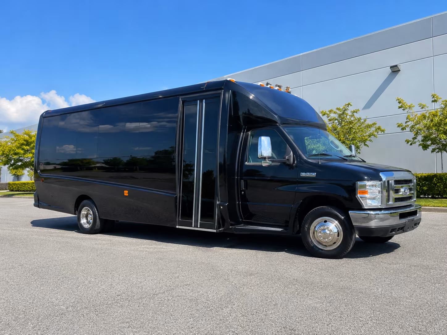 jurupa valley concert live event party bus rental