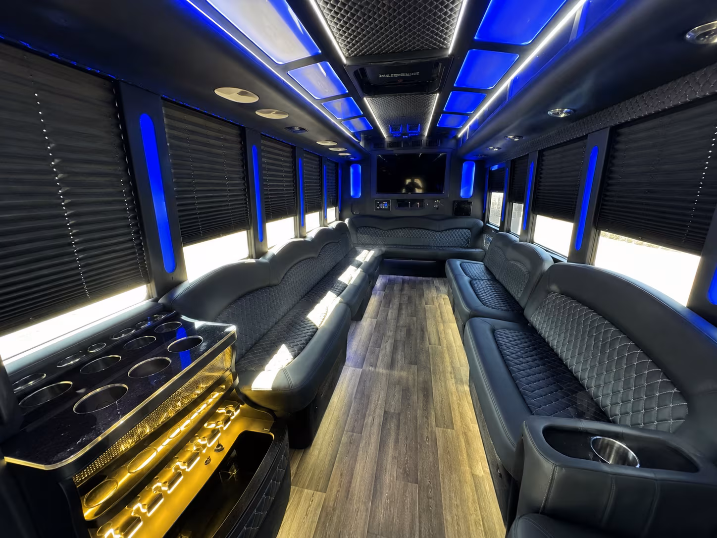 jurupa valley new years eve party bus rental