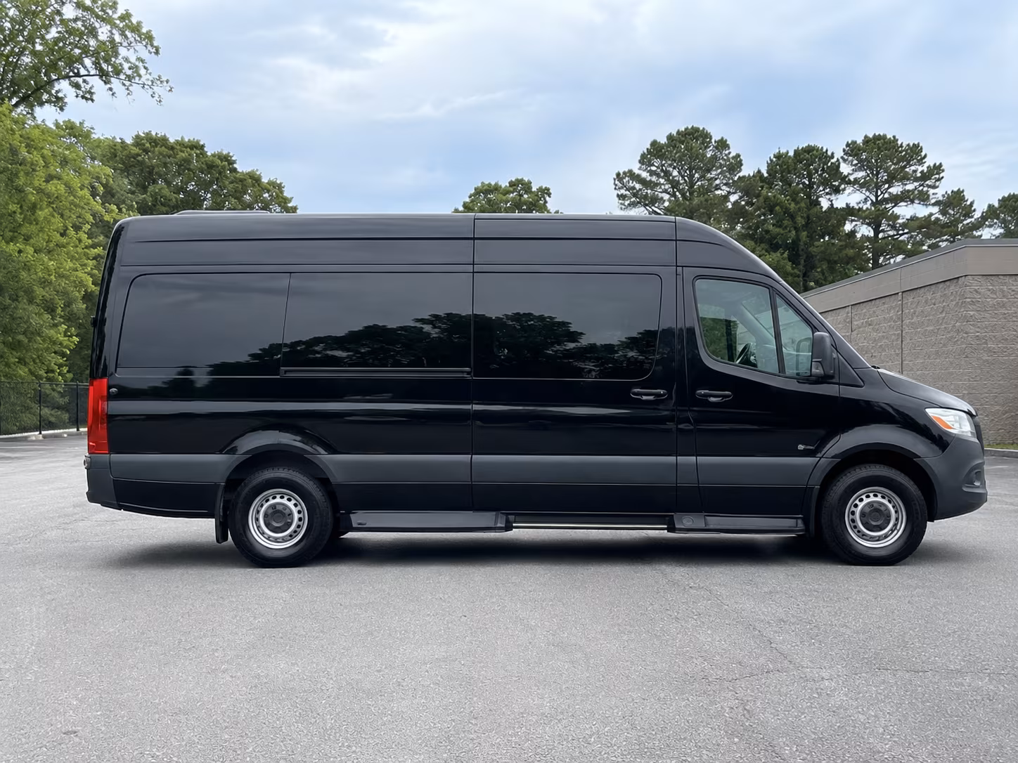jurupa valley sprinter van with driver