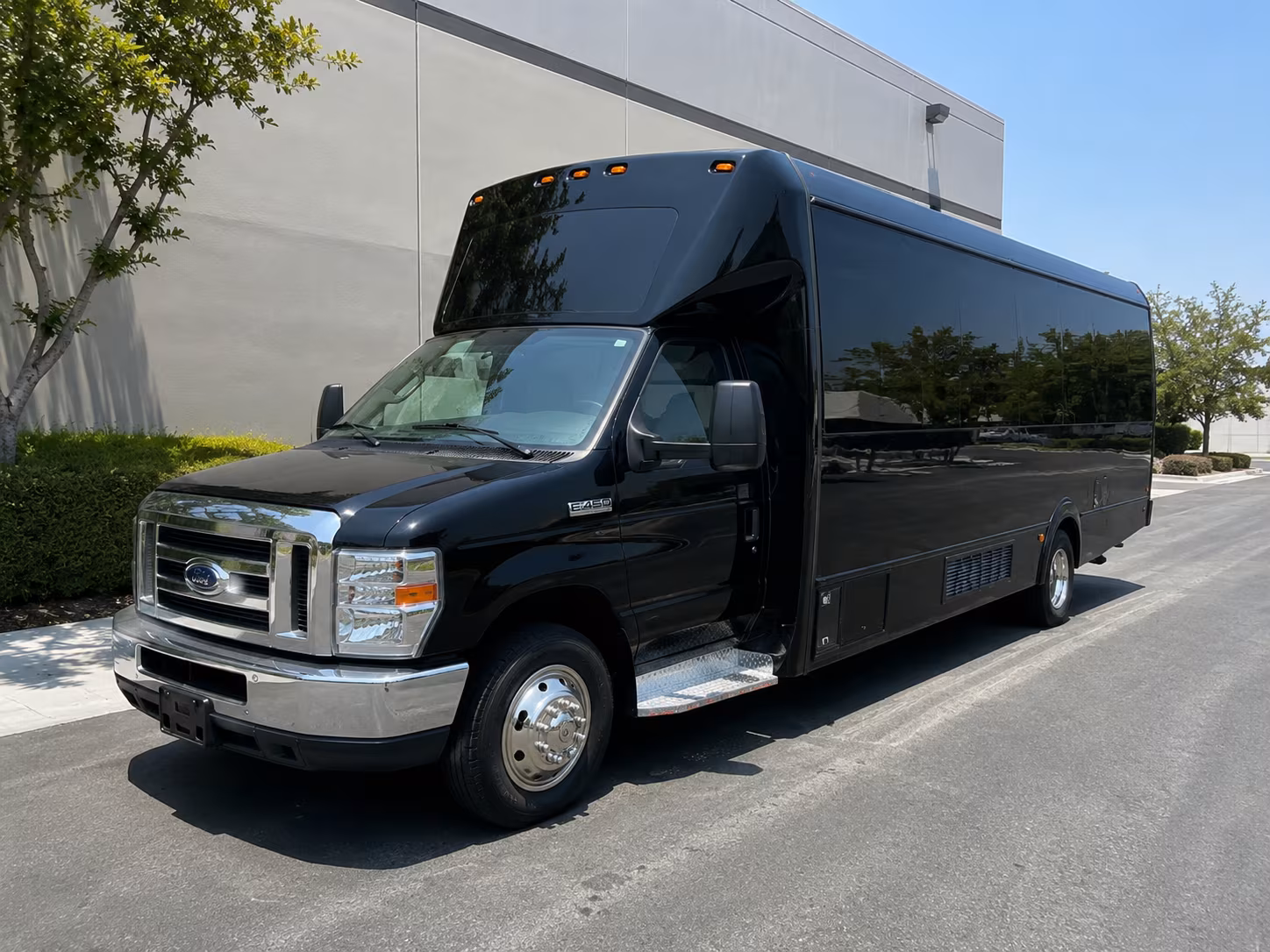 jurupa valley wedding party bus rental