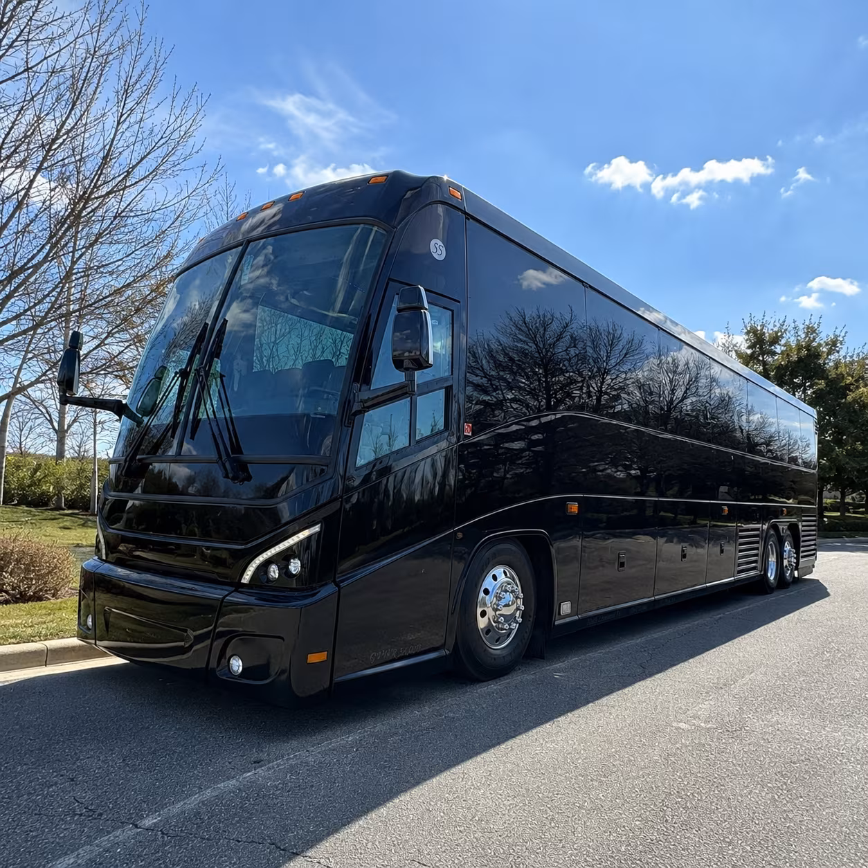 lax charter bus shuttles for jurupa valley groups