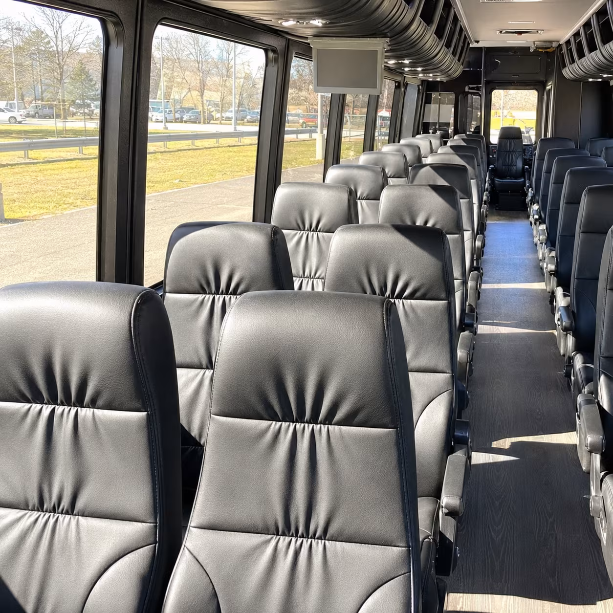 minibus wine tours through riverside county s craft taprooms and tasting rooms
